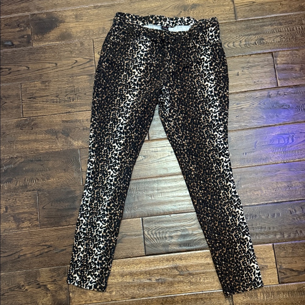 Leopard Print Leggings